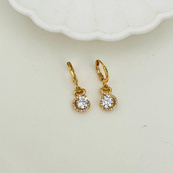 گوشواره اویزی نگین دار کد9008