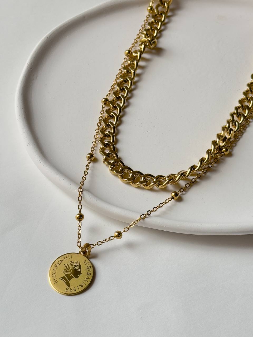 گردنبند دو زنجیره