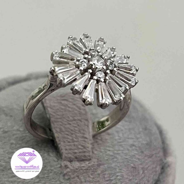 انگشتر زنانه طرح گل | کد 026