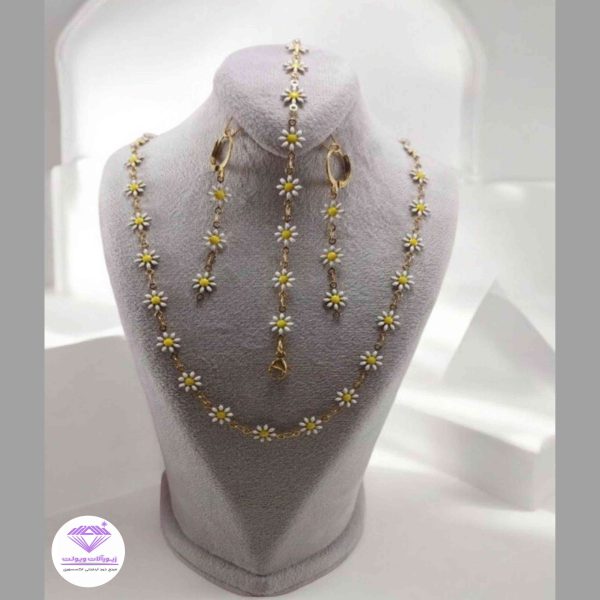 ست زنانه مدل گل بابونه | کد 1021