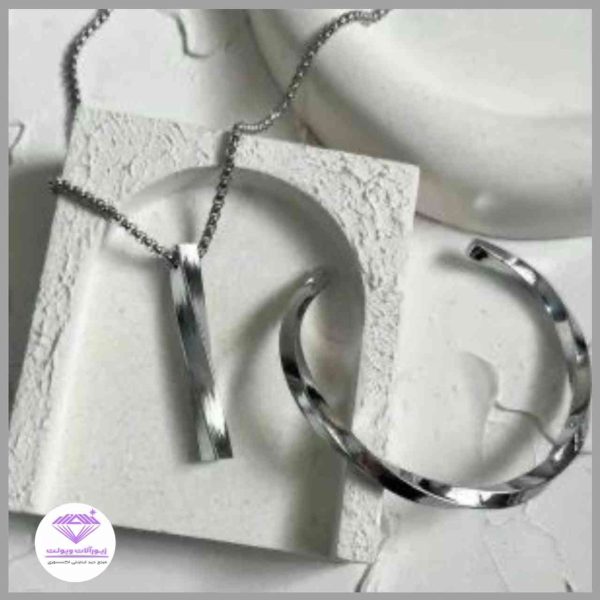 ست گردنبند و دستبند  مردانه مکعب عشق| کد 3050
