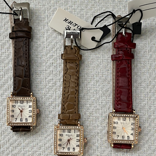 ساعت مچی دخترانه کد B22